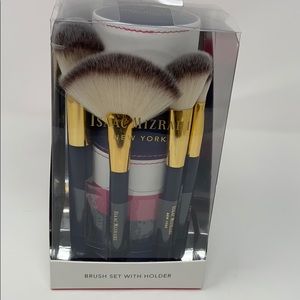 Isaac Mizahi makeup Brush Set NIB